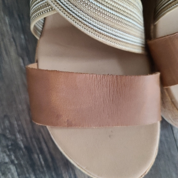 IGUC Sorel Cameron Slingback Leather Sandal - Picture 5 of 7